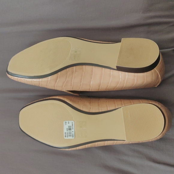 Croc Style Loafers - Picture 2 of 2